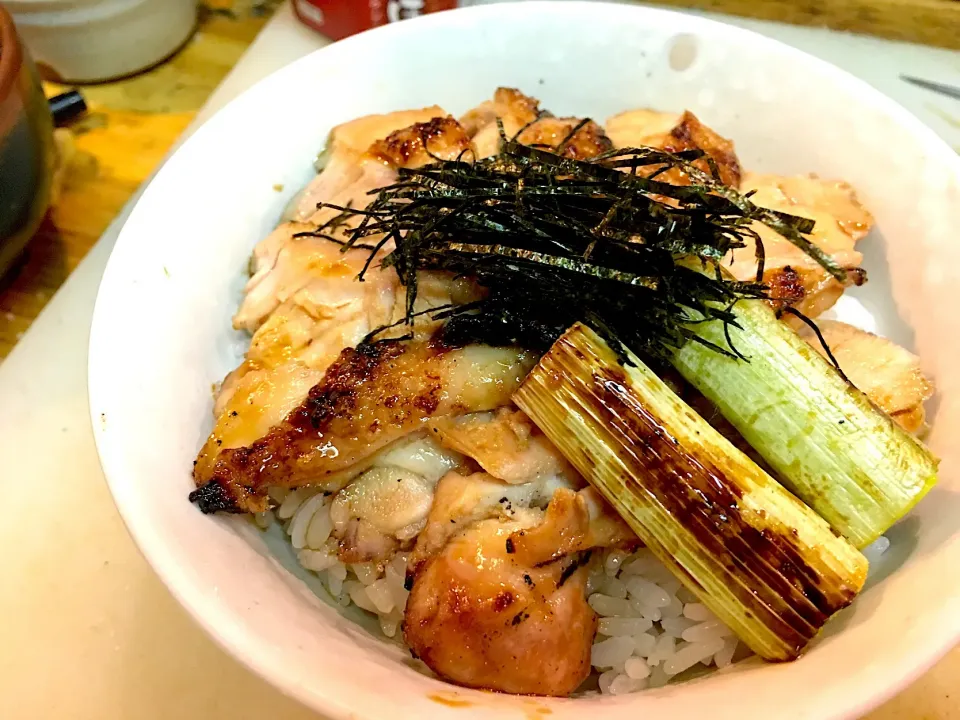 焼き鳥丼|ちゅら夏さん