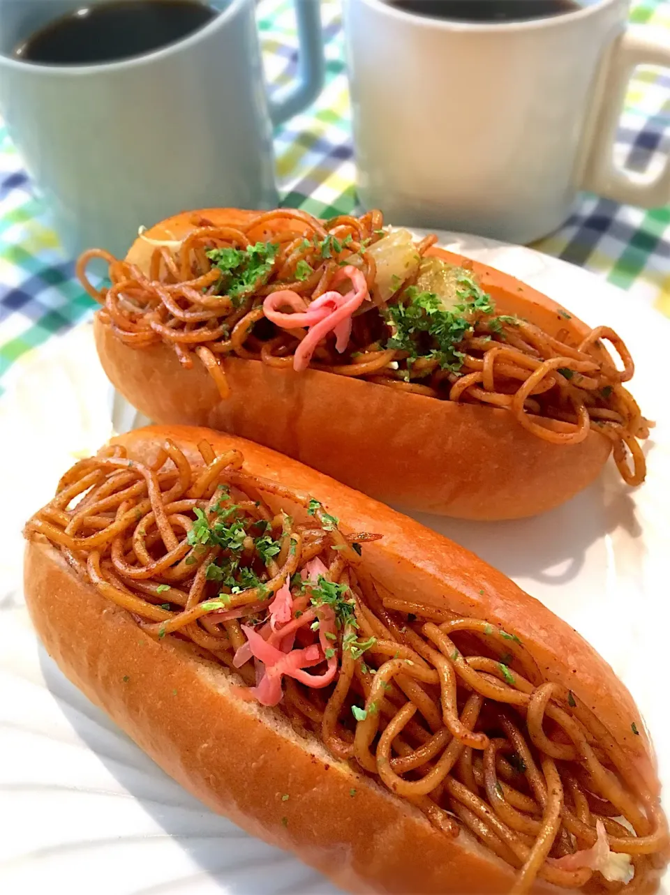 Snapdishの料理写真:焼きそばロールパン
in縁日風焼きそば|らんさん