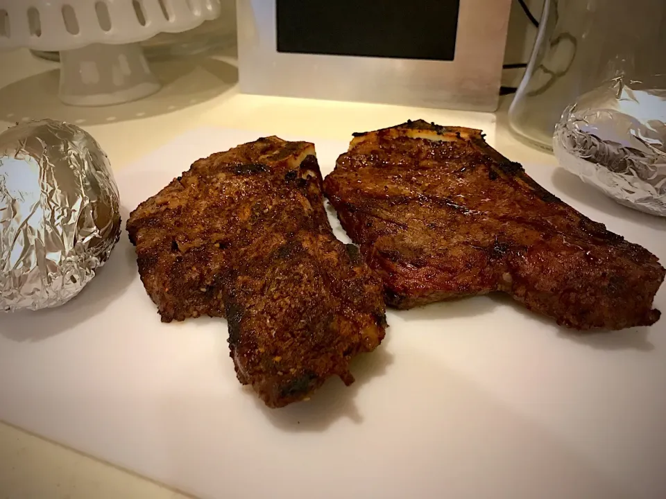 Grilled Steaks & taters|KBさん