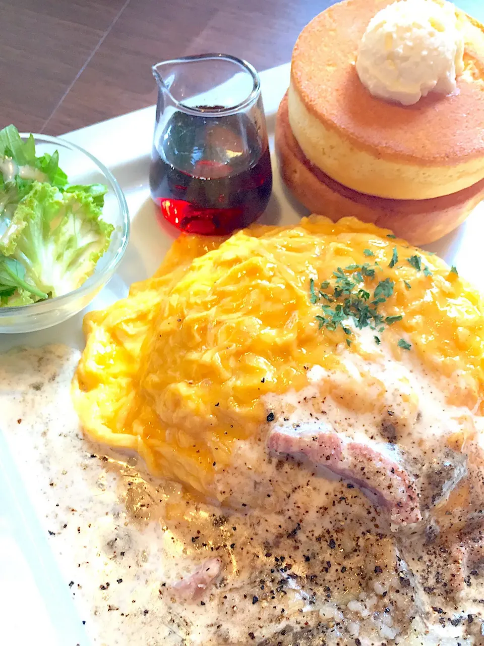 本日のランチ#オムライス #パンケーキ|MIEKO 沼澤三永子さん