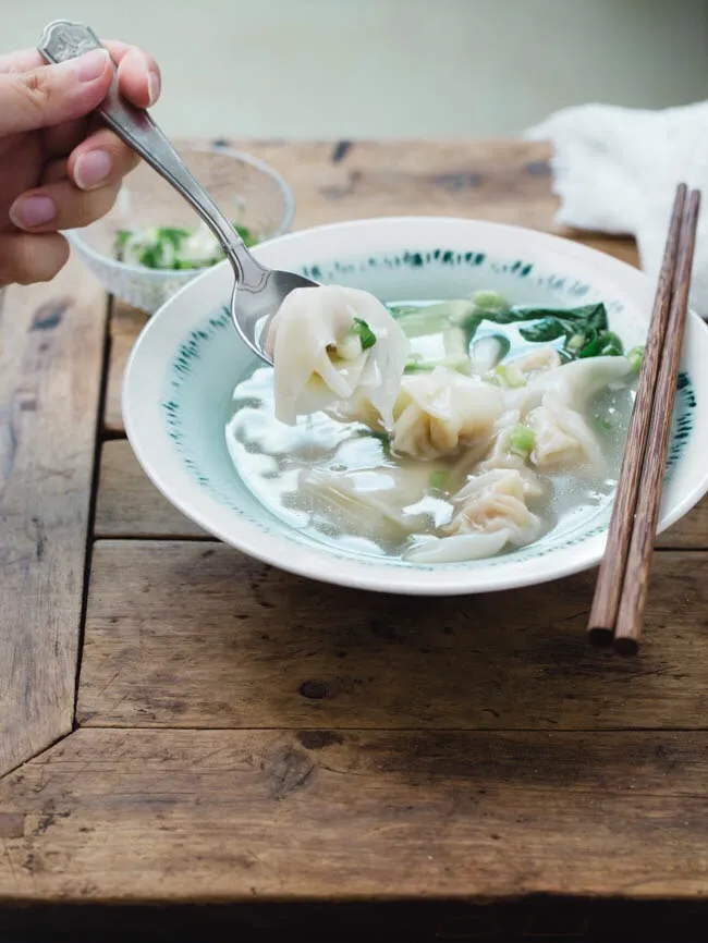 The Ultimate Guide to Wonton Soup|💕Food Love💕さん