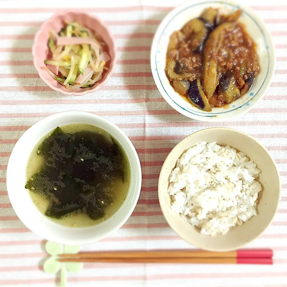 麻婆茄子・もやしの中華サラダ・わかめのスープ🍆|⑅ まめ子 ⑅さん