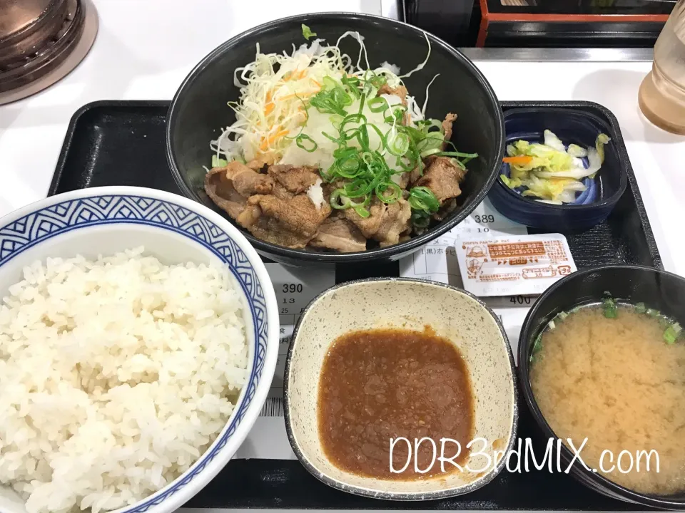 吉野家の新メニュー NEW！晩ごはん おろし牛カルビ定食|ddr3rdmixさん