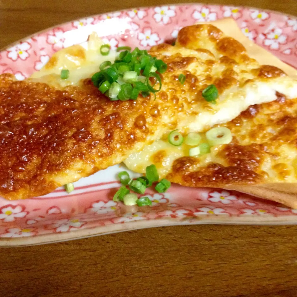 はんぺんのカリカリチーズ焼き✨🧀|まいりさん