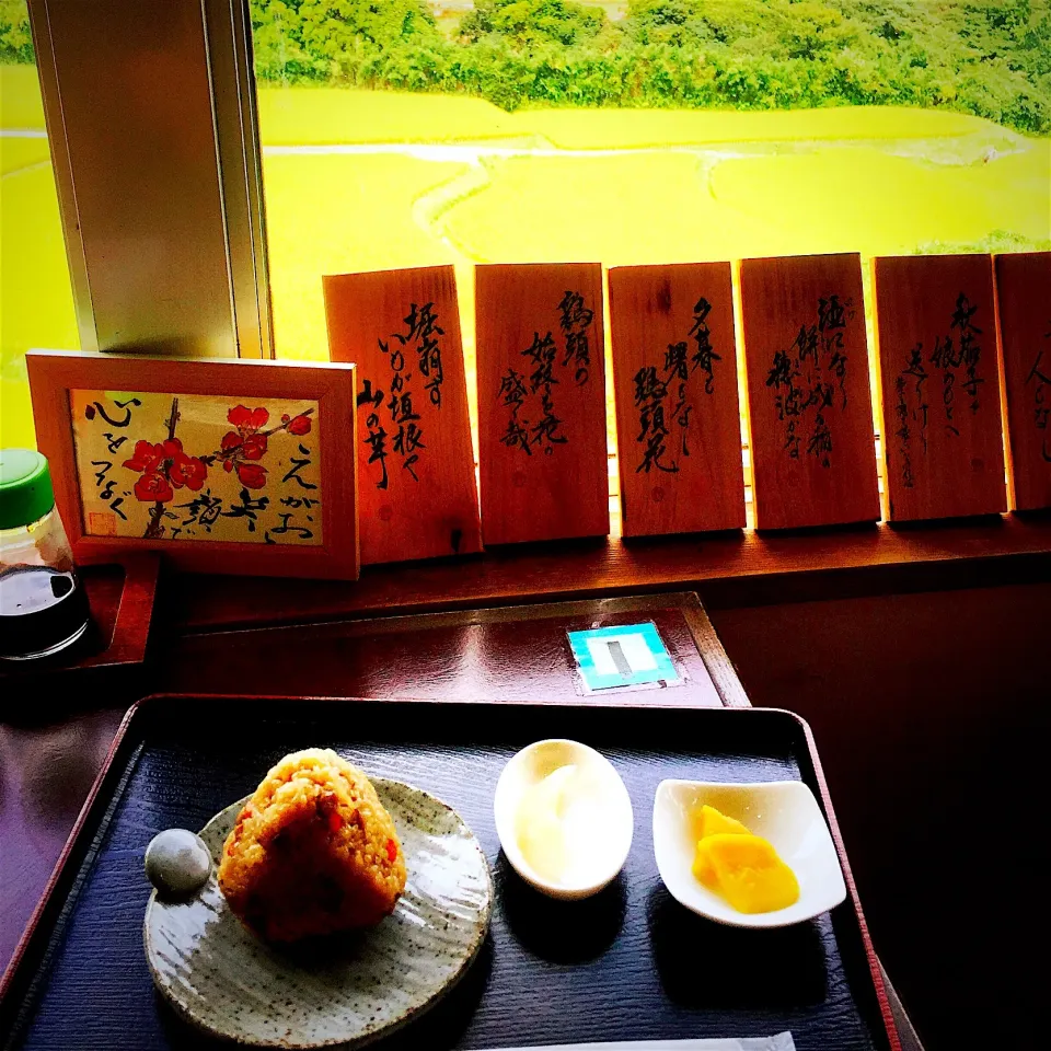 かぐら茶屋 鶏飯おにぎり|mikaさん