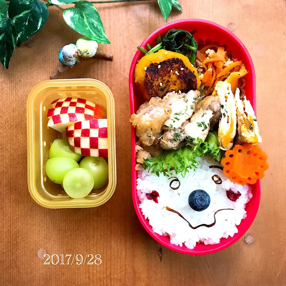 今日の娘弁当2017.9.28...♪*ﾟ かぼちゃのそぼろ煮リメイク、かぼちゃおから餅🍀|ばろんさん