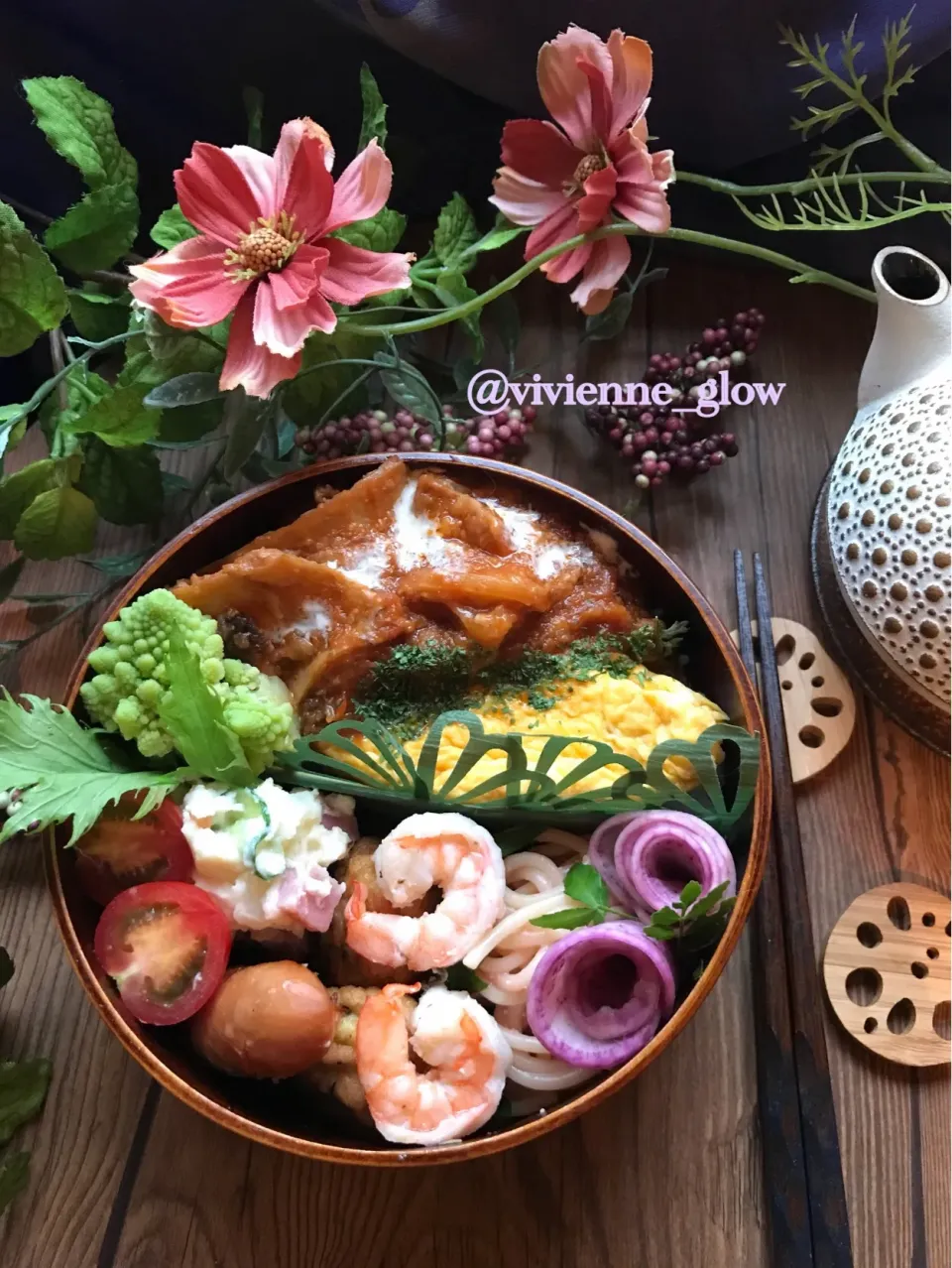 牛すじのワイン煮込み オムレツ弁当|vivienne_glowさん