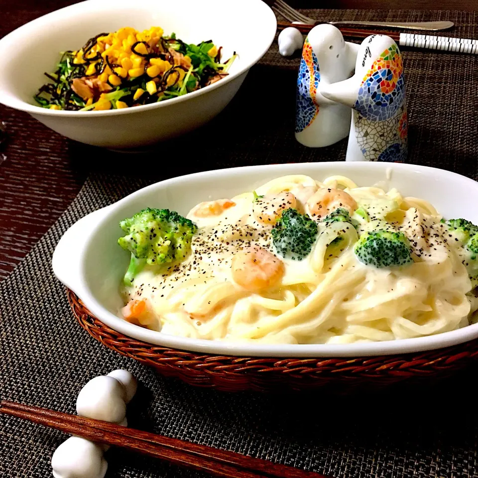 氷見うどん使用♪
🍴エビとブロッコリーのクリームうどん🍴豆苗のツナ＆塩昆布サラダ😋|luvskyさん