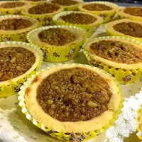 Walnut tart by Coffee & Tarts Spore...|Zainon Mohdさん