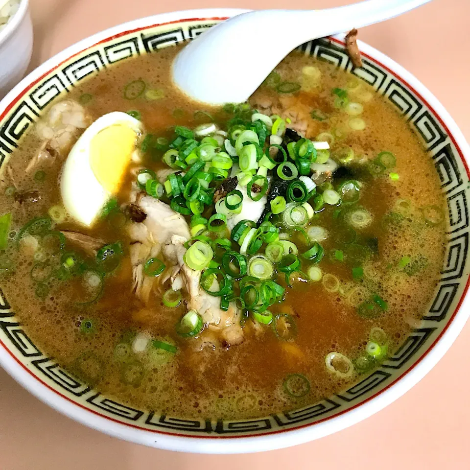 こってり醤油ラーメン|mihooobuuさん