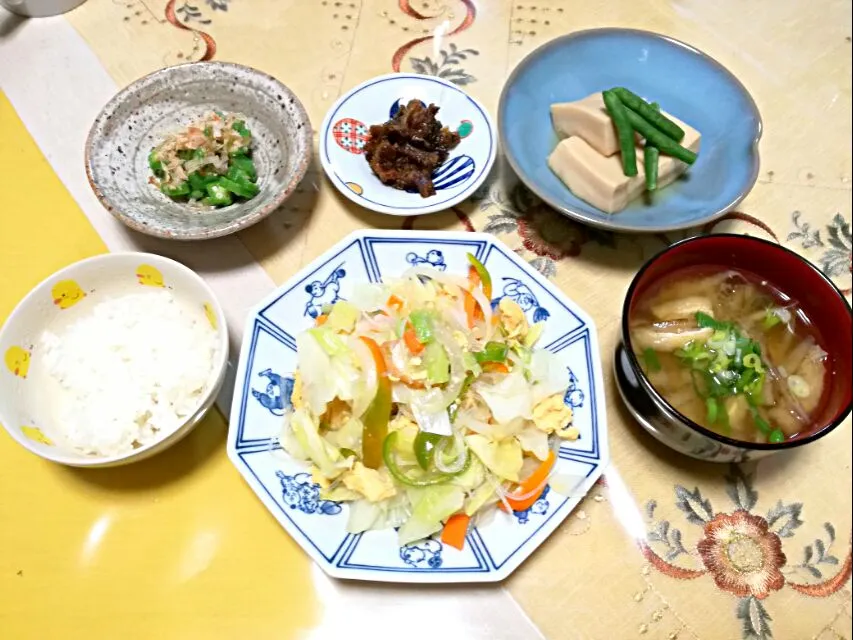 Snapdishの料理写真:晩ごはん
 - 春雨チャンプル
 - 高野豆腐
 - オクラ
 - ゴーヤ佃煮
 - ごぼう薄あげ お味噌汁|korinoさん