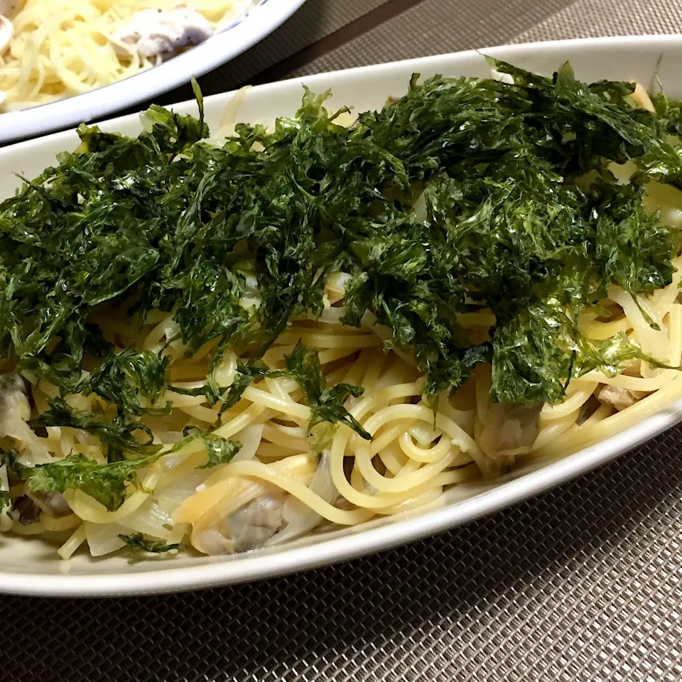 Snapdishの料理写真:アサリと大島岩海苔の和風パスタ|Yuko Kisoさん