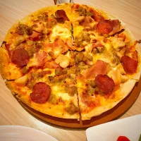 Pizza time #pizzahut|Winky Lamさん