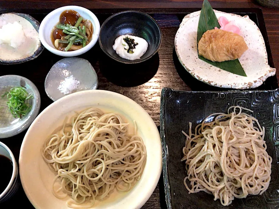 二種盛り薬味膳
(せいろと田舎蕎麦)
手打ち蕎麦みたに|るみおんさん