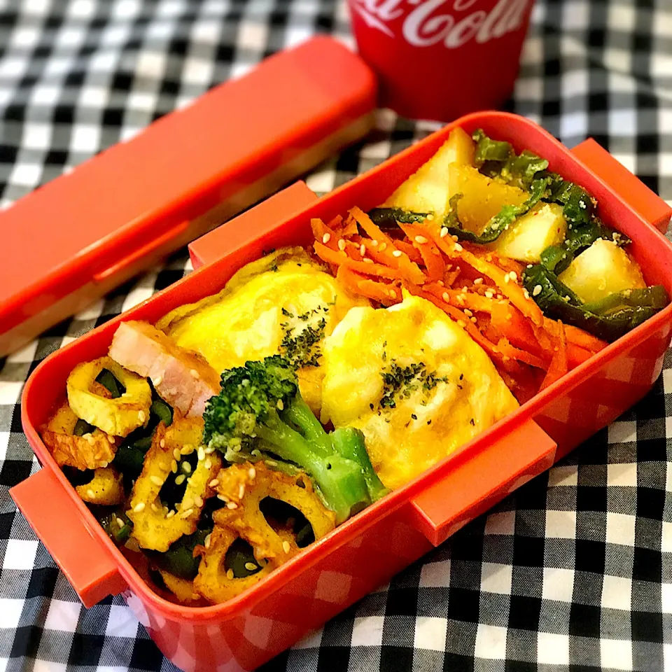 Snapdishの料理写真:作り置きおかずで自分弁当🍱|恭子さん