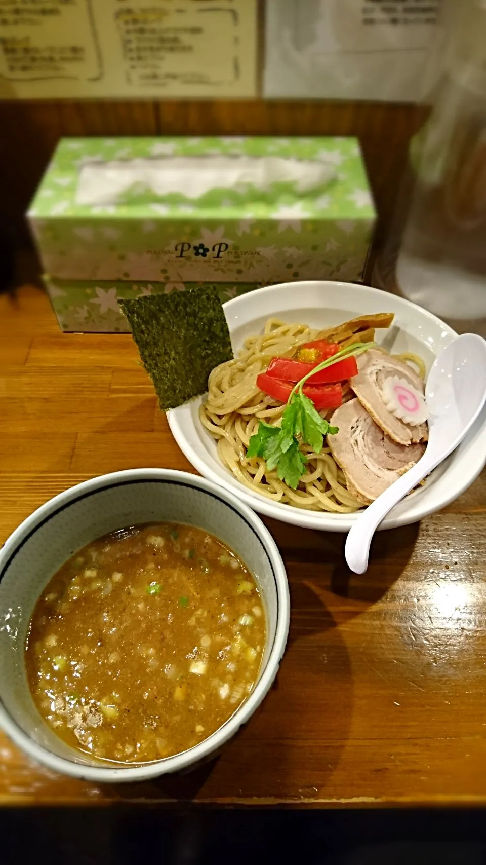 Snapdishの料理写真:濃厚煮干しつけ麺|よちやまさん