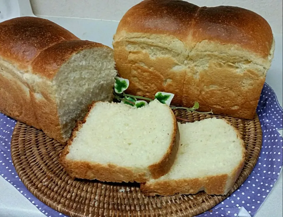 ポーリッシュで山食 🍞|りえぞ～さん