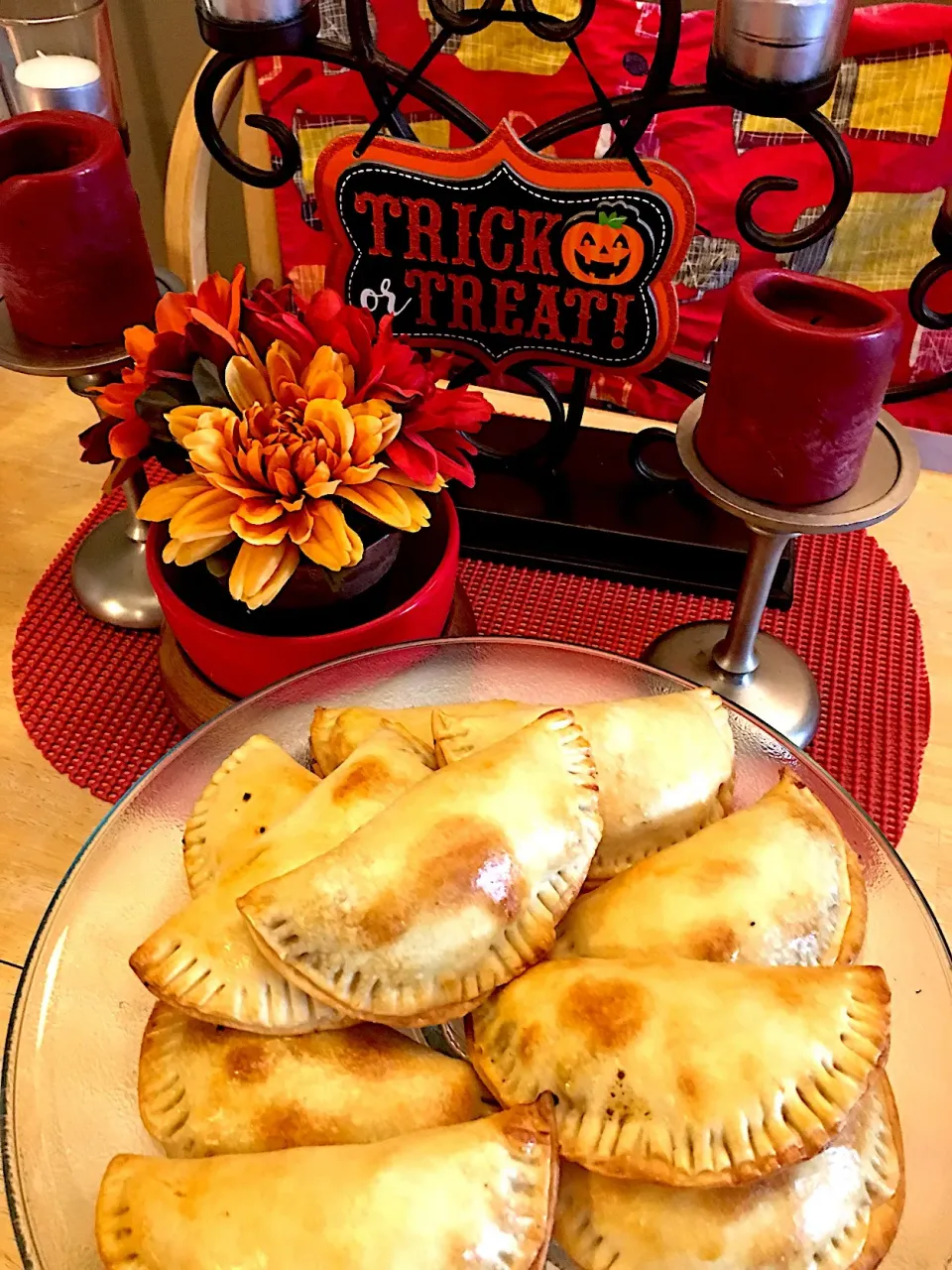 Homemade freshly baked beef empanadas #empanadas #beefempanadas #yummy|🌺IAnneさん