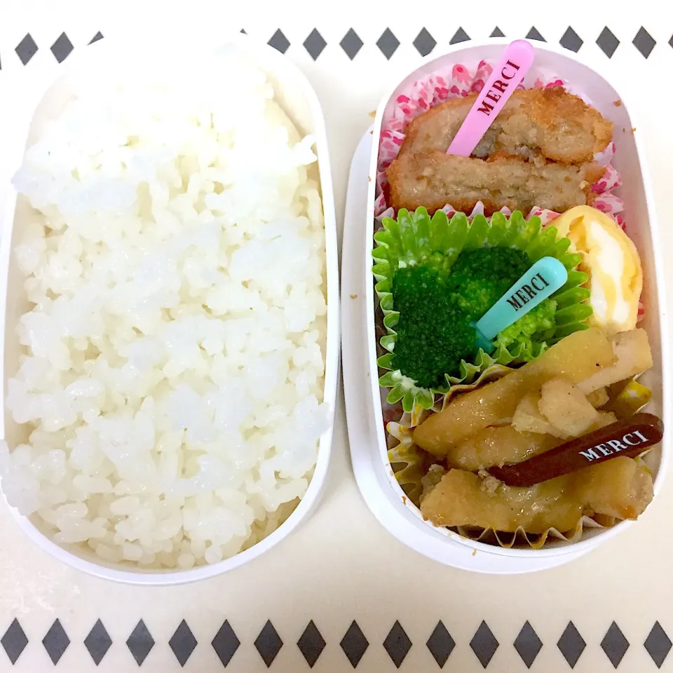 Snapdishの料理写真:中3娘お弁当♡ 
#お弁当  
#牛乳アレルギー  
#ナッツアレルギー|とんちゃさん