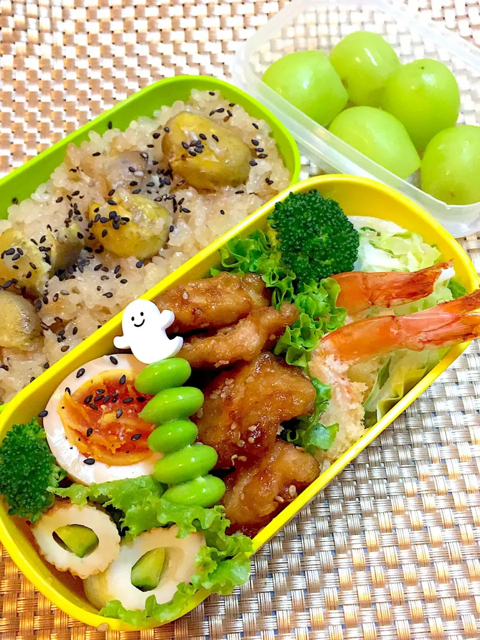 Snapdishの料理写真:栗ご飯弁当☆10/4|yu-co☆さん