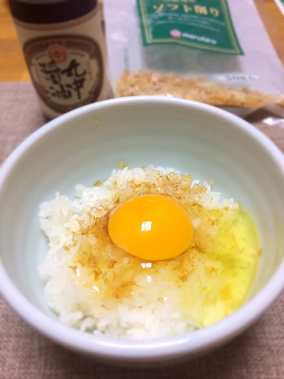 卵かけご飯
#簡単料理 #朝ごはん|morimi32さん