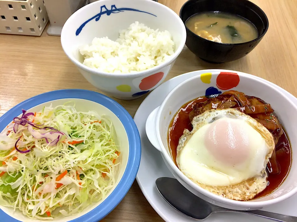 テリヤキ月見ハンバーグ定食|T. Wonderさん