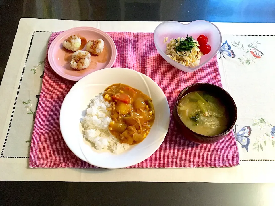 Snapdishの料理写真:野菜カレーのご飯|みよさん