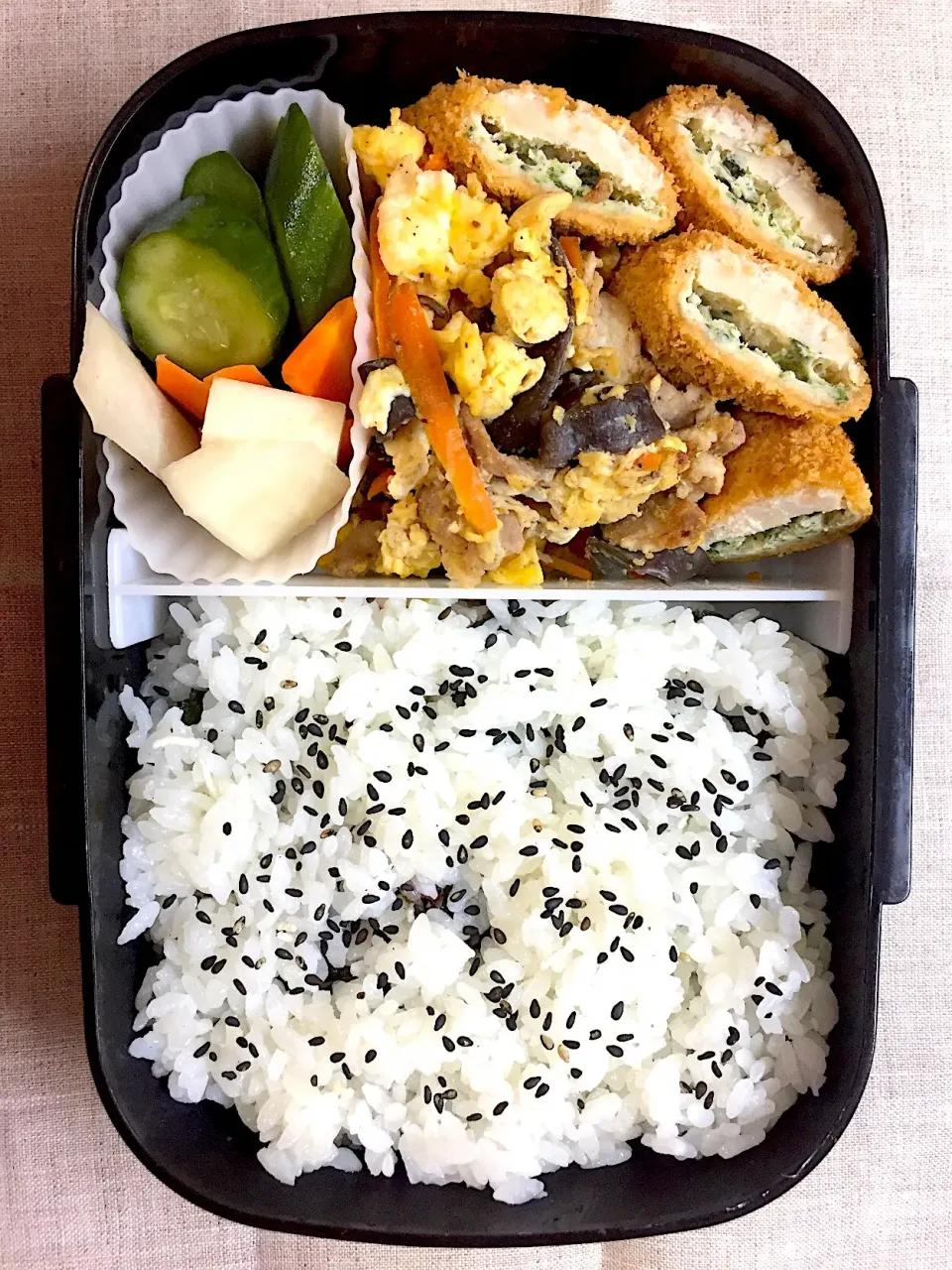 Snapdishの料理写真:お弁当／男子高校生|nayutaさん