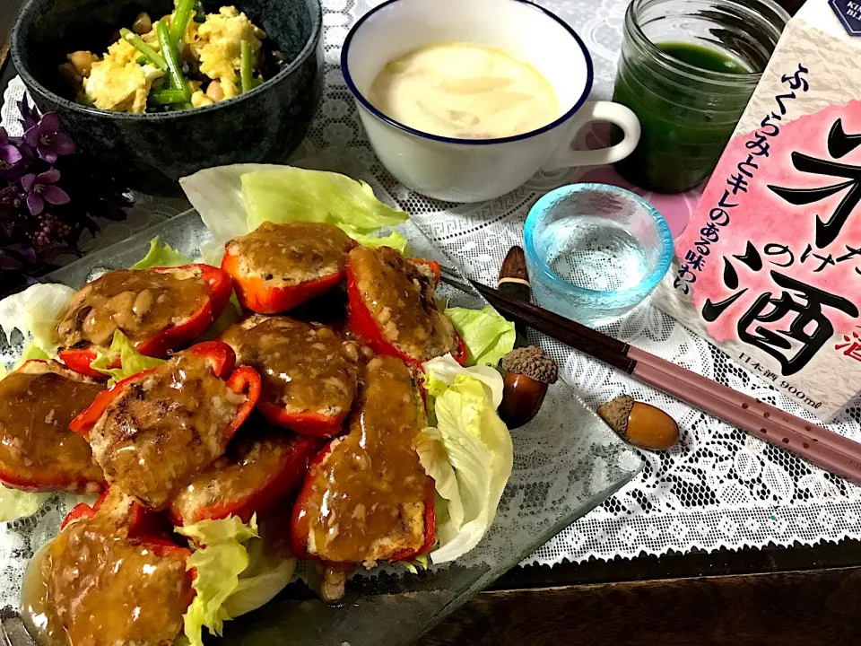 昨日の晩御飯💓赤ピーマン鯖のファルシ〰|noeさん