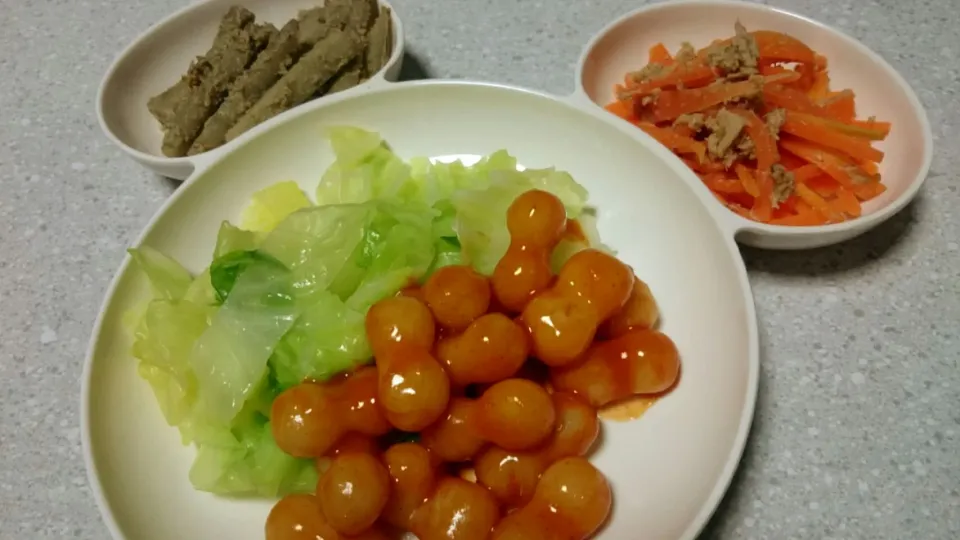 ごぼうのごま味噌和え
にんじんとツナ和え
温キャベツ
レンチンのトッポギ|あまねさん