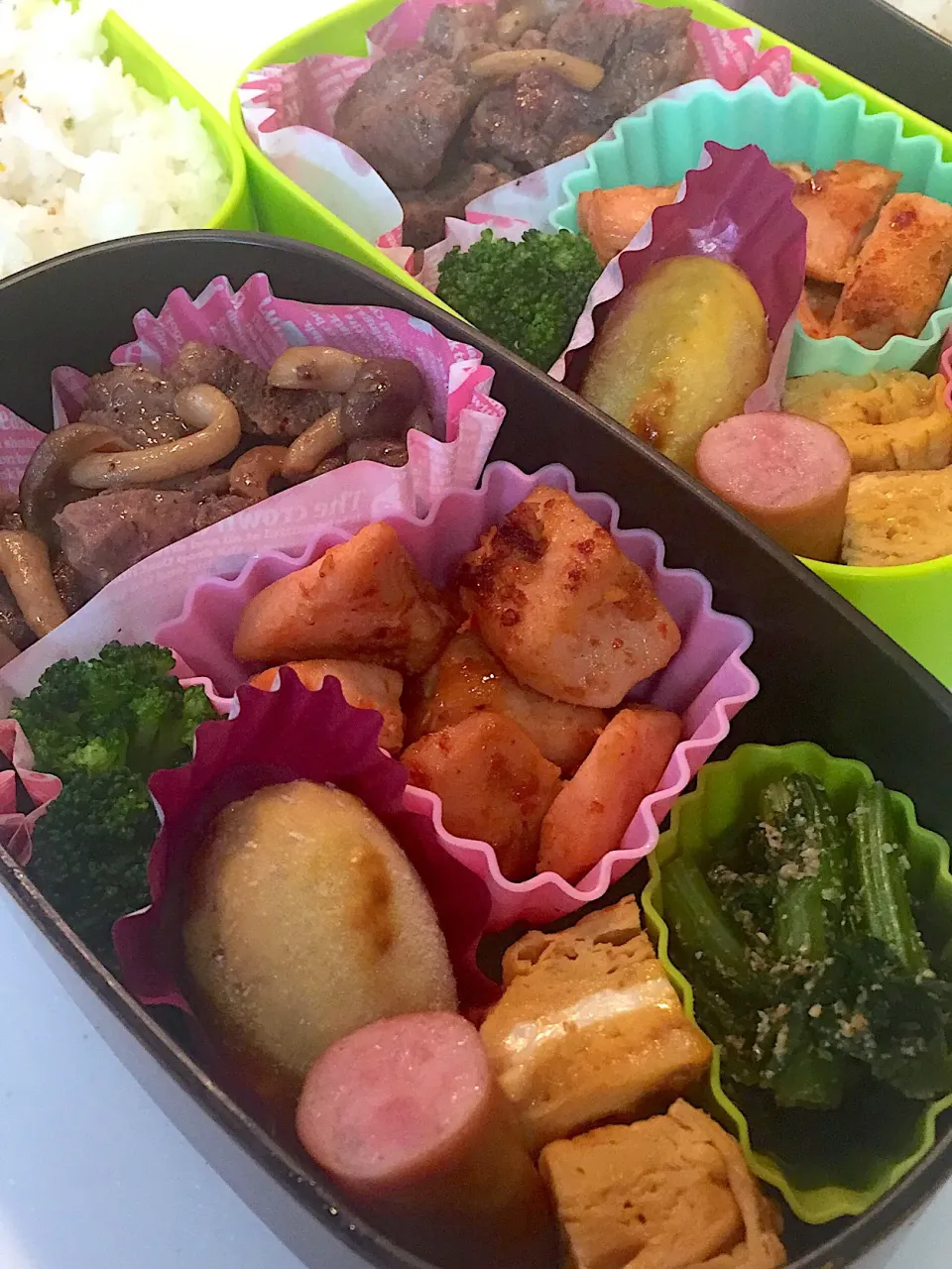 サーモンソテー&ステーキ弁当🍱|asamisaraさん