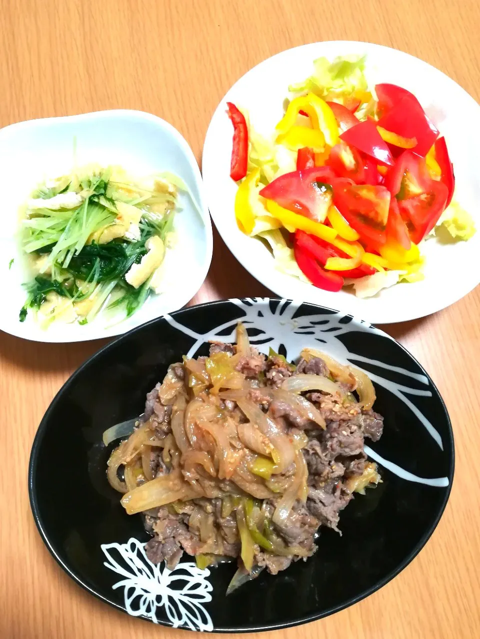 Snapdishの料理写真:Dinner #牛肉のサンチュ味噌味|tamakiさん