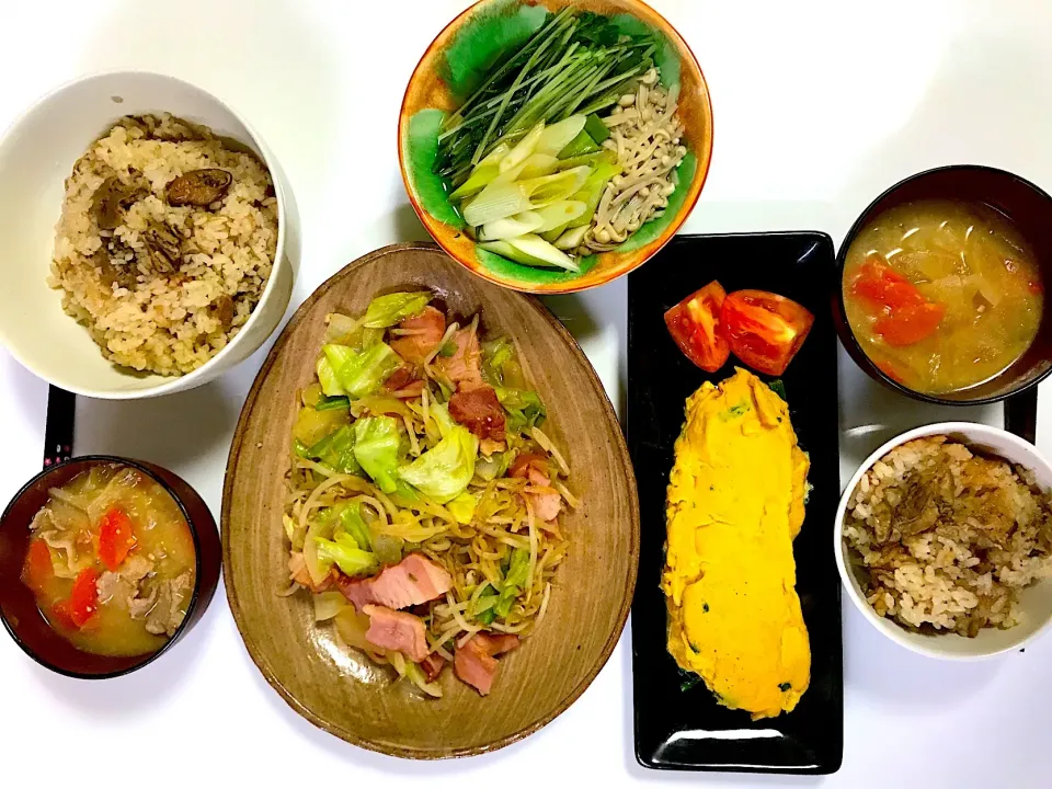 Snapdishの料理写真:#牡蠣ご飯晩御飯|ゆりえさん