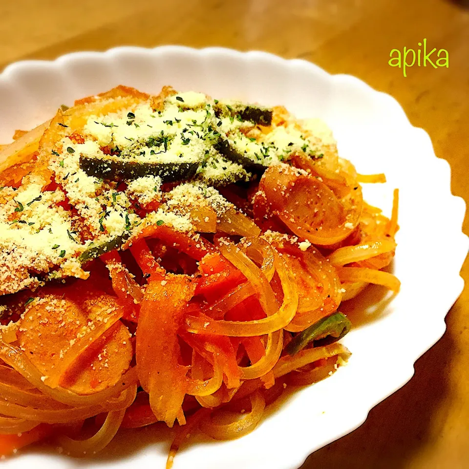 Snapdishの料理写真:生マロニーでナポリタン🍝|あぴかさん