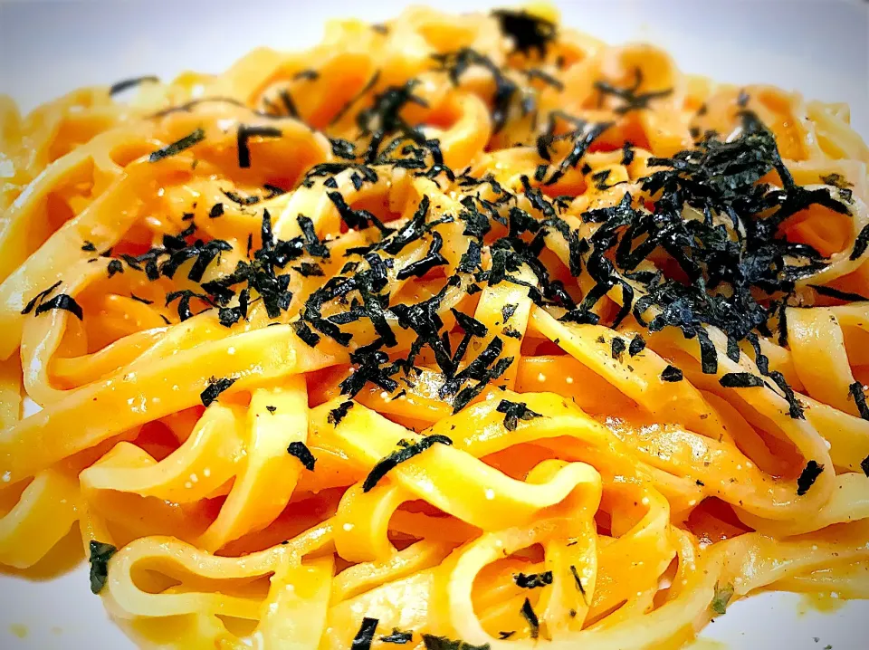 Snapdishの料理写真:冷凍明太子パスタ🍝 チン！するだけで美味しいよ😊|ジイジさん