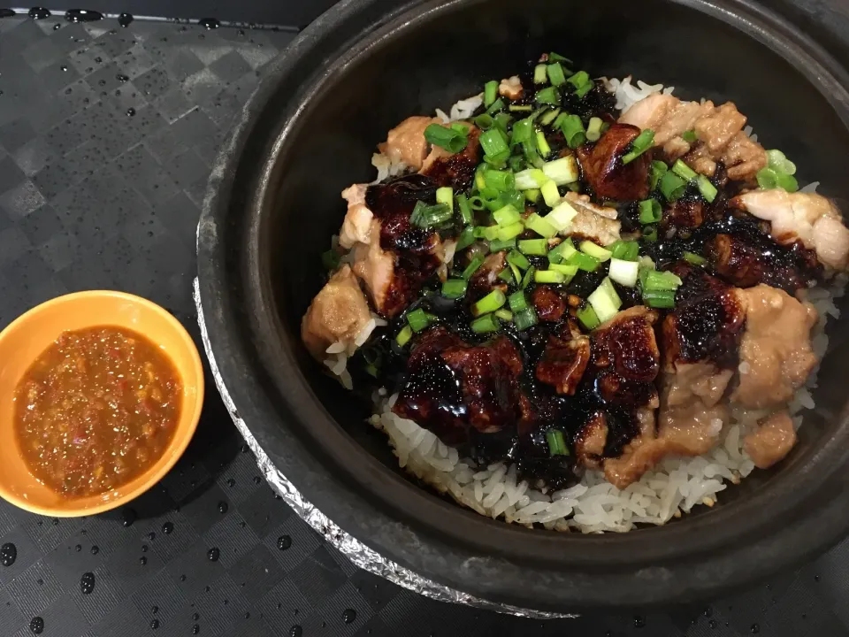 Snapdishの料理写真:Claypot rice @ Malaysia Chiak|Ong Sor Fernさん