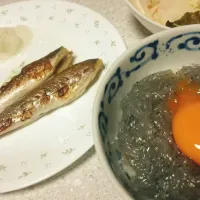 Snapdishの料理写真:カマスの丸干しと生しらす丼|あまねさん