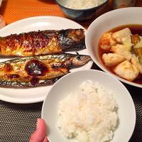 いつかの晩御飯😋#新米 #焼き魚 #揚げ出し豆腐 そして奥には納豆❤️サイコーに幸せでした🍁
