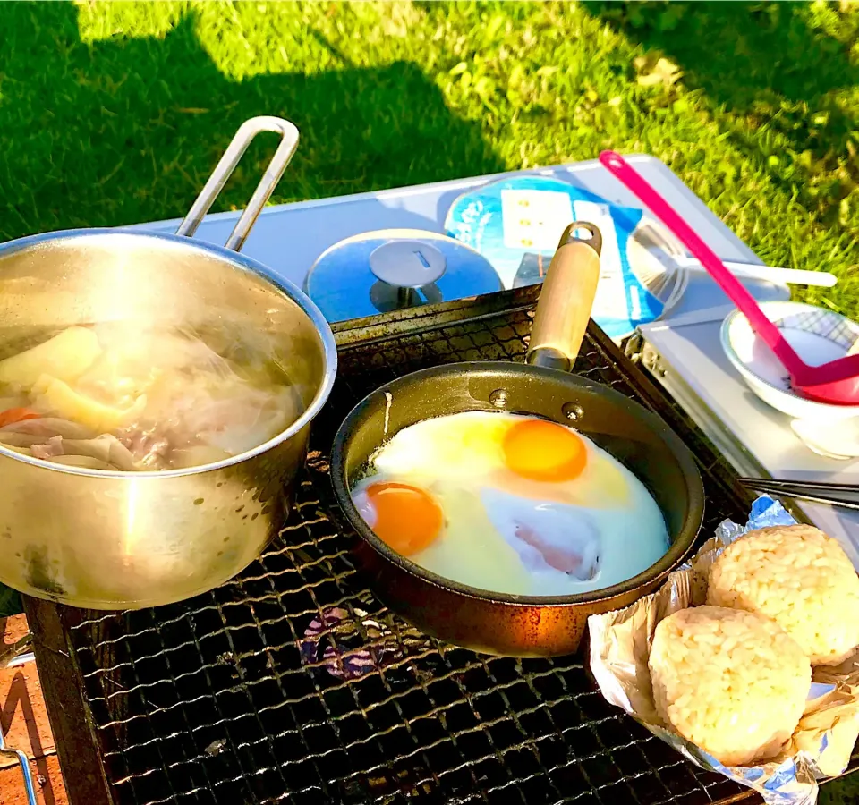 お庭B BＱ朝食🌅🍳💕|みうのすけさん