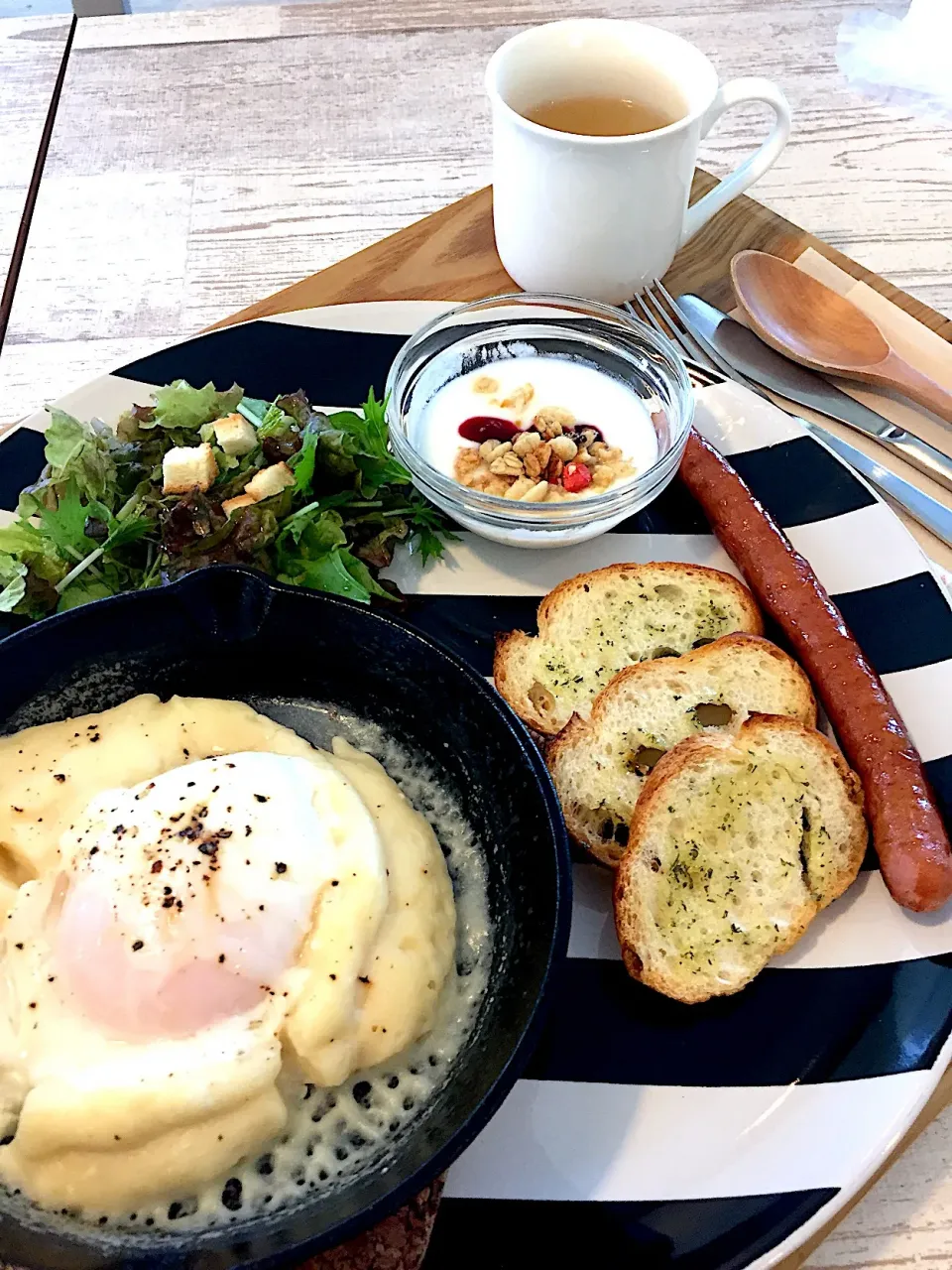 Snapdishの料理写真:エッグスラットのプレートモーニング|tomomiさん