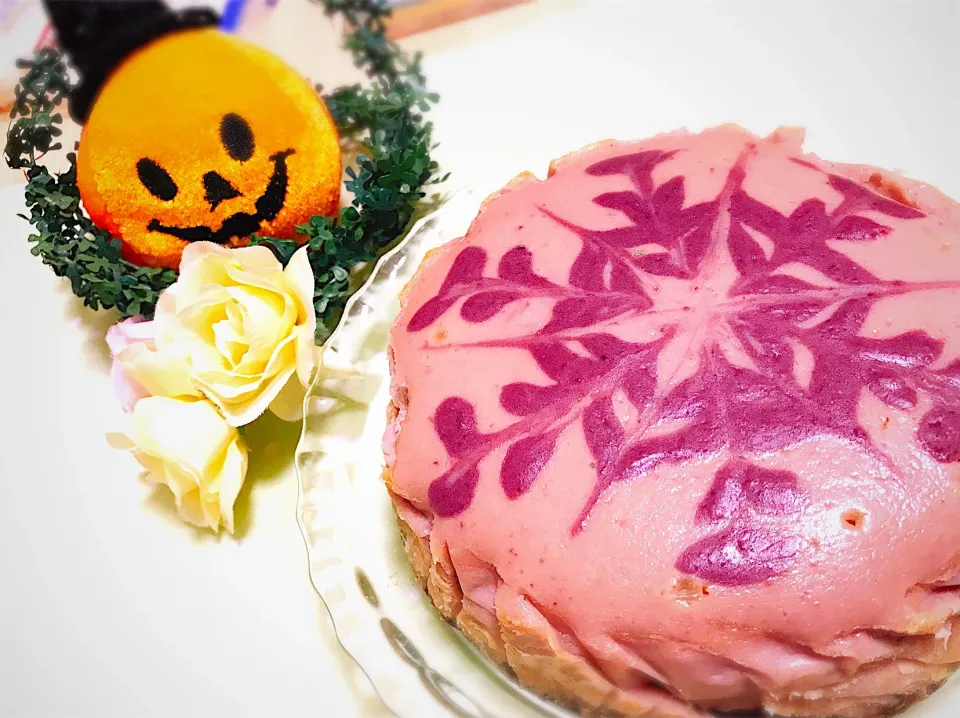 Snapdishの料理写真:🍬👻紫芋チーズケーキ🎃🦇|えるさん