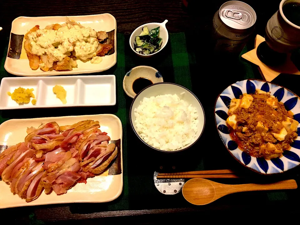 2017/10/09夜ご飯☺︎
#麻婆豆腐#ちくわの天ぷら#きゅうりの和え物#鳥刺し#おうちごはん|かなさん