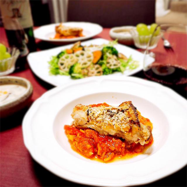 鶏肉のポワレピペラード添え れんこんとかぼちゃのサラダ 森の