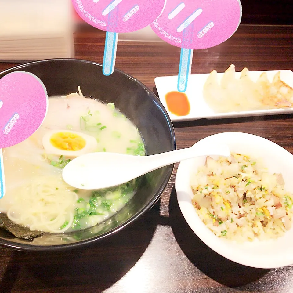 塩ラーメン🍜チャーハンと餃子#1人ラーメン|せきせいいんこらぶさん