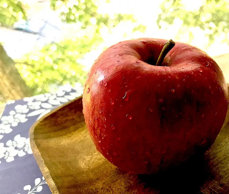 Snapdishの料理写真:今季初シナノスイート🍎|砂雪さん