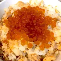 Snapdishの料理写真:鮭いくら丼♥️♥️|郁さん