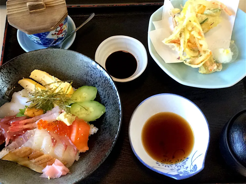 なかにし 限定 海鮮丼(10/1〜1031)|しおひろさん