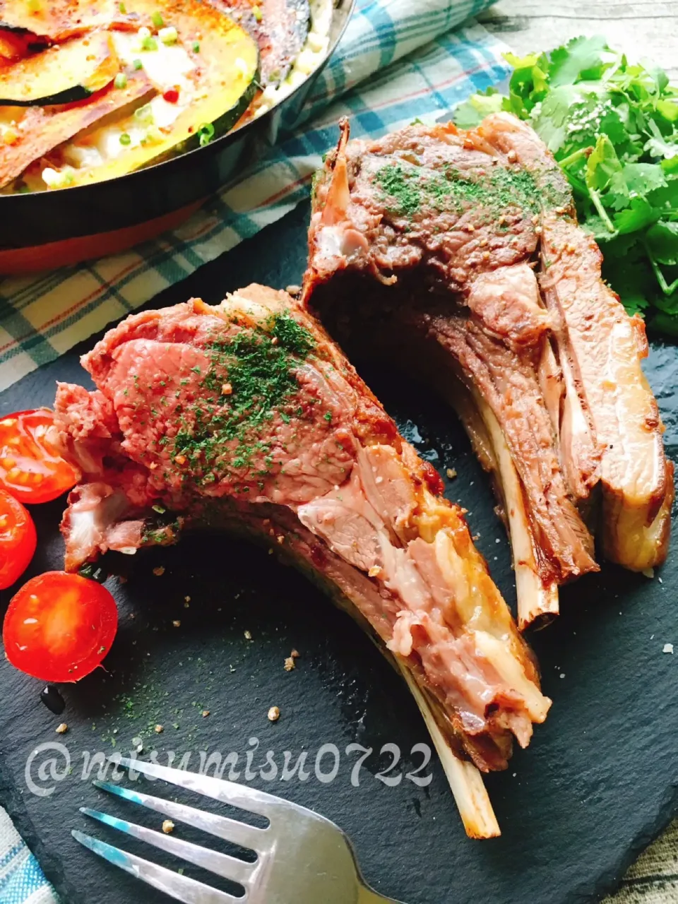 Snapdishの料理写真:#ラムラック のロースト|Misuzu(@misumisu0722 )さん