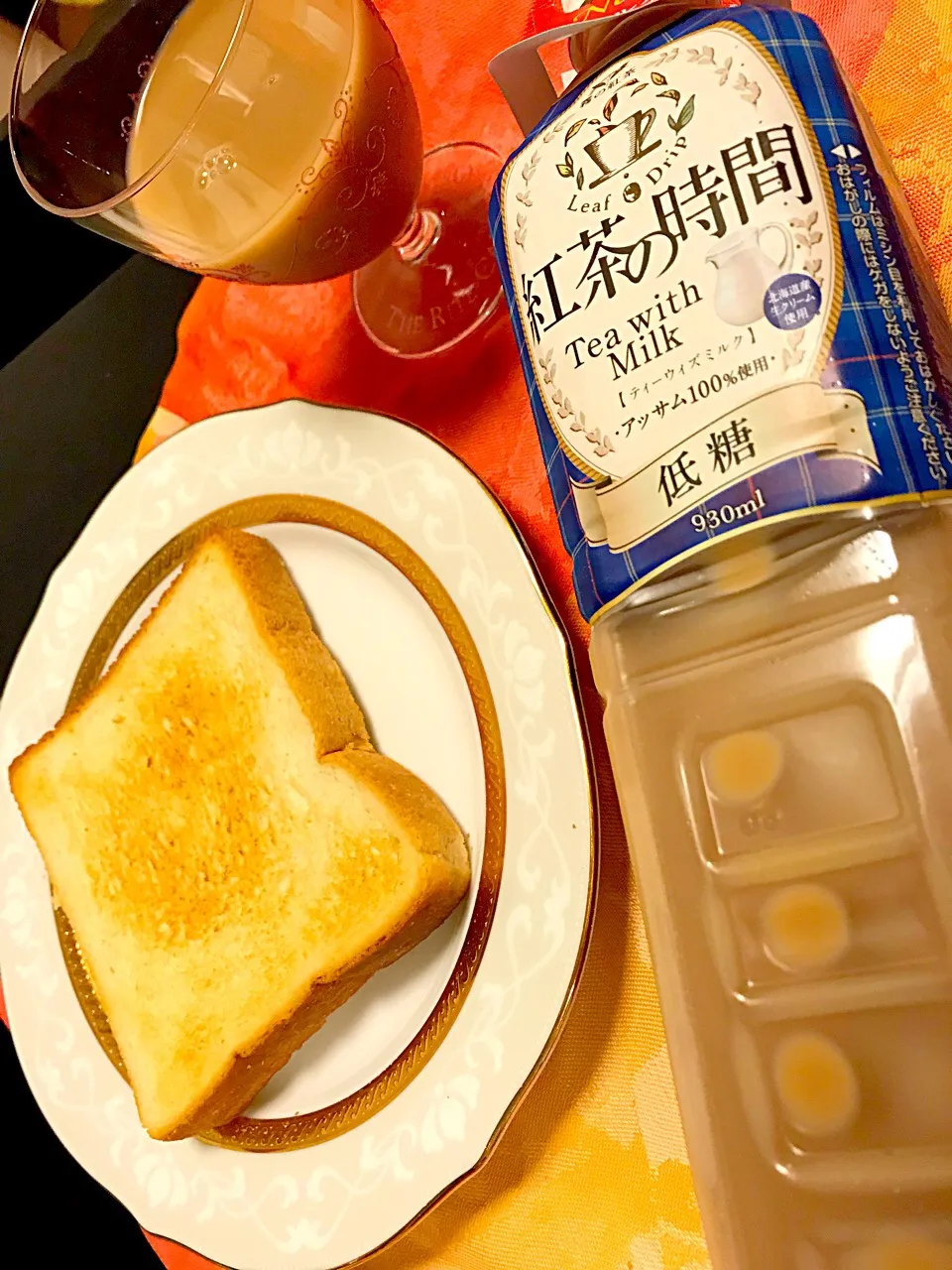 ティーウィズミルクで簡単朝食🥛🥞|Ayumiさん