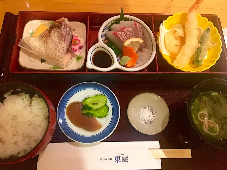 松山 鯛のお刺し身 塩焼き定食|mikoさん